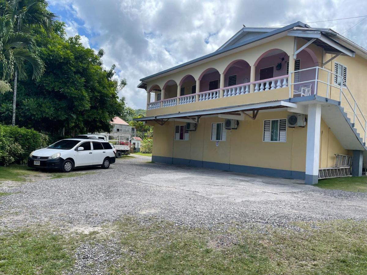 Little Shaw Park Guest House Ocho Ríos Exterior foto